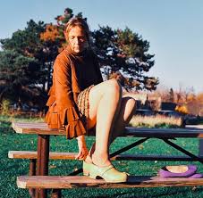 Admirers of Beautiful Tall Women