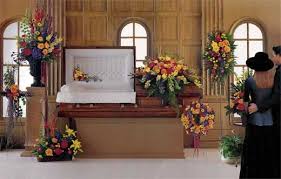 Choosing A Funeral Home Http Mentalitch Com Choosing A Funeral Home Funeral Home Funeral Funeral Flowers