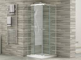 Dopo aver scelto i materiali per rivestire il vostro bagno, sbizzarendovi tra le varie decorazioni, lo step successivo sarà quello di arredarlo con tutto il necessario. Arredo Bagno La Guida Per La Scelta Del Box Doccia Glamcasamagazine