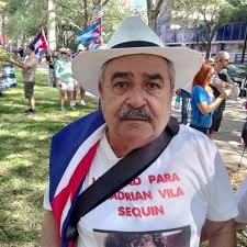 These Florida Cuban voters want Trump over DeSantis. Here's why.