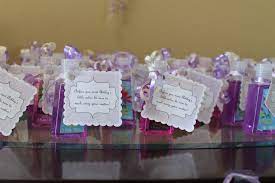 Baby Shower Favors Hand Sanitizer Tag Says Before You Meet Ashley S Little Cutie Be Sure To W Baby Shower Baby Shower Hand Sanitizer Baby Shower Favors