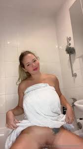 Dani Nacero - Porn Videos & Photos - EroMe