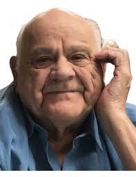 Sally Bragg's Instagram, Twitter & Facebook