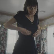 Emma Mackey in sex education