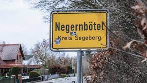 Media in category negernbötel the following 5 files are in this category, out of 5 total. Tx6gxj6kuvpbym
