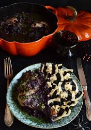 Poulet Violet A La Sauce Verte Recette Halloween Salee Recette Recette Sale Pour Halloween Recettes De Cuisine Recette