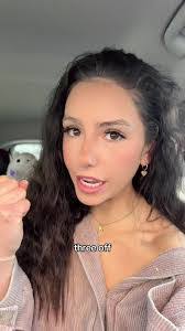 Kayla Whitson's Instagram, Twitter & Facebook