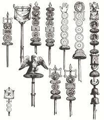 Https Upload Wikimedia Org Wikipedia Commons 2 26 Roman Standards Jpg Romische Legion Antike Symbole Romisch