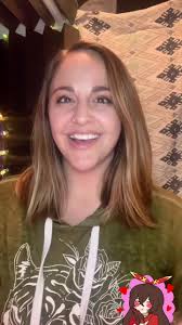 Hey y’all, it’s Kelly Baskin, the English voice of Amber in Genshin Impact!  ❤️‍🔥#GenshinImpact #Genshin #Amber #BaronBunny #BaronBunnydance