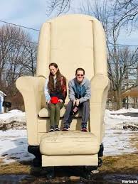 Made from durable polyester with fiberglass stays. Kittery Me Big Easy Chair