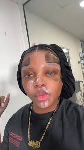 Explore Glorilla's Eye Color and Miami Hairstyling Trends