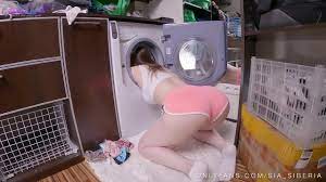 Stuck in washer machine porn