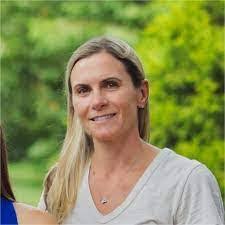 Erin Burt's Instagram, Twitter & Facebook