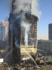 Check spelling or type a new query. El Fuego De La Torre Windsor Bloquea A 10 000 Trabajadores Del Centro Financiero De Madrid