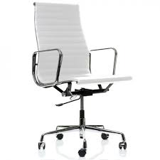 Rückenbügel in aluminiumdruckguss, seitlich schwarz lackiert, kanten poliert. Inspiration Eames Alu Ea119 Burostuhl Aus Leder Icon Mobel