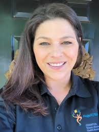 Mindy Ritchie's Instagram, Twitter & Facebook