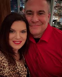 Robin Crawley (@therobincrawley) • Instagram photos and videos