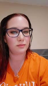 Elise Keating's Instagram, Twitter & Facebook