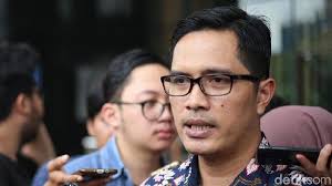 Bawa Gugatan Pilkada ke MK, Denny Indrayana Gandeng Eks Jubir KPK