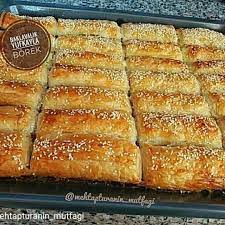 mehtapturanin mutfagi baklava yufkasiyla peynirli citir borek malzemeler 1 paket baklavalik yufka 800 gr sosu icin food food and drink cooking