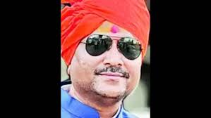 Vadodara Municipal Corporation: Councillor slaps driver of VMC panel  chief's car