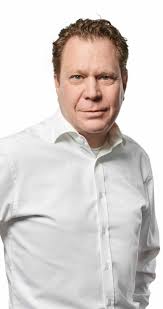 Expertise and technology