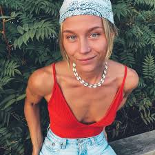 Sandra Constance's Instagram, Twitter & Facebook