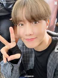 Exo expected to hold another concert in malaysia in 2019. Naver Post Bts Selca 2019 2021 Bts Malaysia Swag Army Facebook