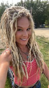 I NEED 1 HI FROM NATIVE LOVER 🥰