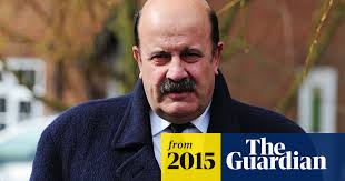 Former snooker player Willie Thorne reveals he is suffering from cancer