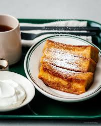 Extra Fluffy Super Soft And Custard Y Japanese Style Tamagoyaki French Toast I Am A Food Blog Recipe Food A Food Toast Recipes
