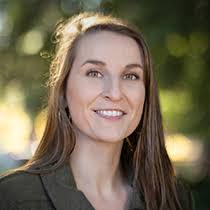 Danielle Grammer's Instagram, Twitter & Facebook