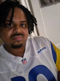 Introduction of a Los Angeles Rams fan