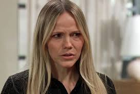 SAD NEWS! 'General Hospital' actress Robyn Bernard found dead in open  field! (Details in Comments)