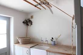 simple summer laundry room