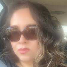 Irma Vélez (IrmaVlez1@)