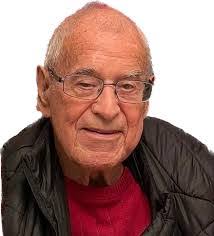 Jennifer Polasky's Instagram, Twitter & Facebook