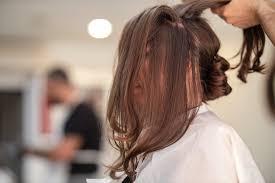 Di th 2021 model rambut segi tetep masih ada dan juga masih banyak peminatnya segi pendek sedang maupun segi panjang. Ragam Gaya Rambut Segi Panjang Yang Populer Velli Marwan