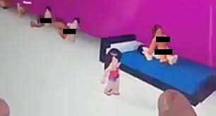 Welcome to the roblox community on game jolt! Girl S Roblox Avatar Is Gang Raped By Other Players Daily Mail Online