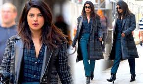 Priyanka chopra's best red carpet looks. Priyanka Chopra Looks Chic And Stylish In New York City Following Sophie Turner Reunion Celebrity News Showbiz Tv Express Co Uk
