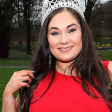 Health campaigner reveals trolls accused her of being paid actress after  battling Covid twice