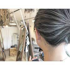 モリシのヘアカタ ホワイトハイライト 繊細なバランスで お団子ヘア ラフでナチュラルに ハイライトのアクセント lufun hair styles hair wrap hair