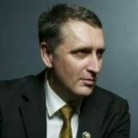 Chris Fardon's Instagram, Twitter & Facebook