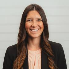 Holly Loveless's Instagram, Twitter & Facebook