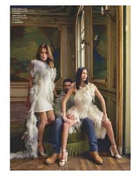 Les fans de carla bruni sont unanimes sur sa ressemblance avec bella hadid. Carla Bruni And Bella Hadid Elle France 02 28 2020 Issue Celebmafia