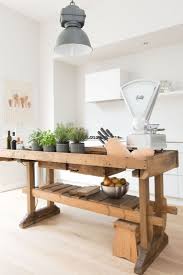 werkbank in der kuche der industrial kitchen workbenchold workbench new l check more at https ra moderne kuche kuchenboden kucheneinrichtung