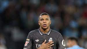 Problemas para Mbappé en su semana más importante: "Para jugar en el Real  Madrid tiene que mejorar en eso" | Fútbol | Cadena SER