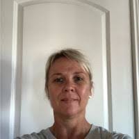 April Mefford's Instagram, Twitter & Facebook