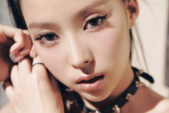 NARIN, MEOVV, NARIN MEOVV, NARIN Profile, NARIN Facts, NARIN Birthday, NARIN Age, NARIN Biography, MEOVV Members, THEBLACKLABEL, K-pop, K-pop Idols, K-pop Girl Groups