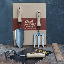 Check spelling or type a new query. Buy Dewit Essential Tool Set